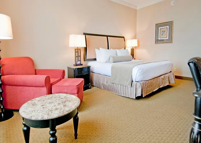 Hotel Grand - Historic Downtown Pensacola