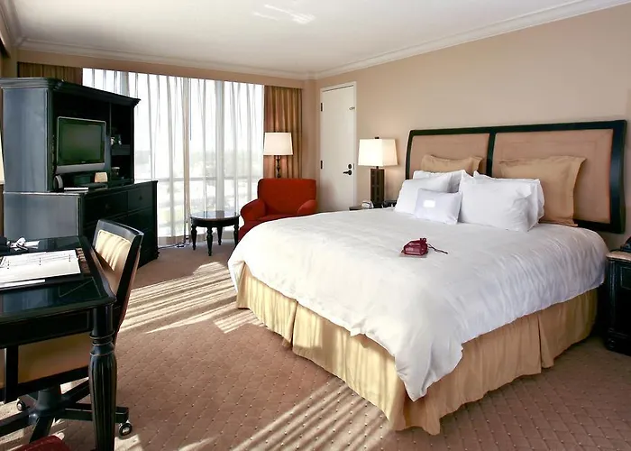 Hotel Grand - Historic Downtown 4*