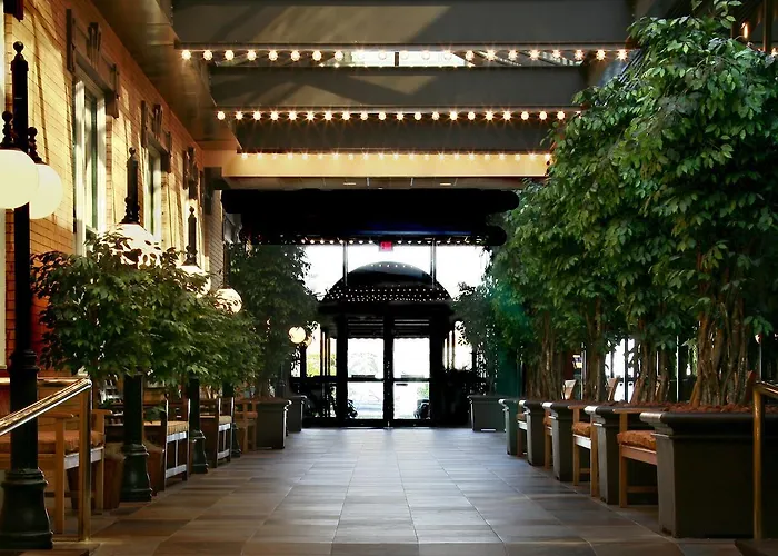 Grand - Historic Downtown 4* Pensacola